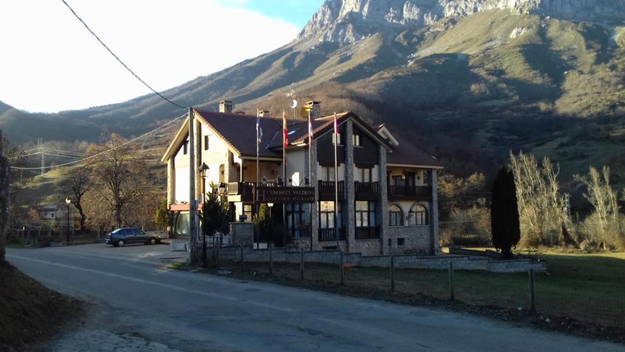 Hotel Cumbres Valdeon Posada De Valdeon Exterior photo